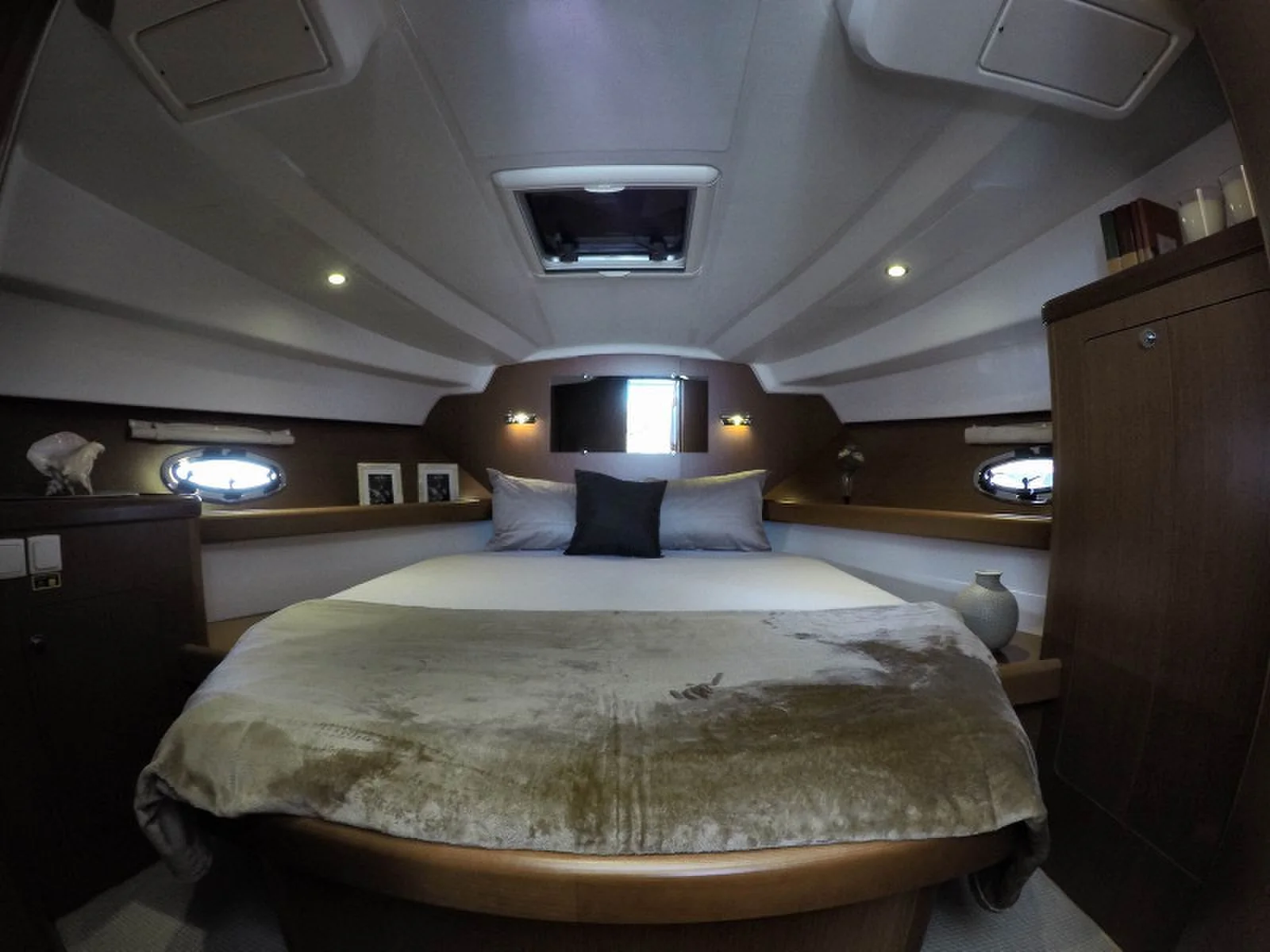 Yacht BENETEAU Antares 30 fly - Lumar - Foto 1