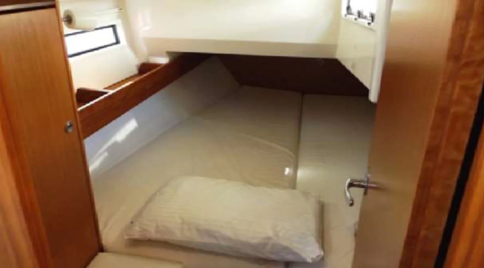 Yacht BAVARIA Cruiser 36 - Kiwi - Foto 1
