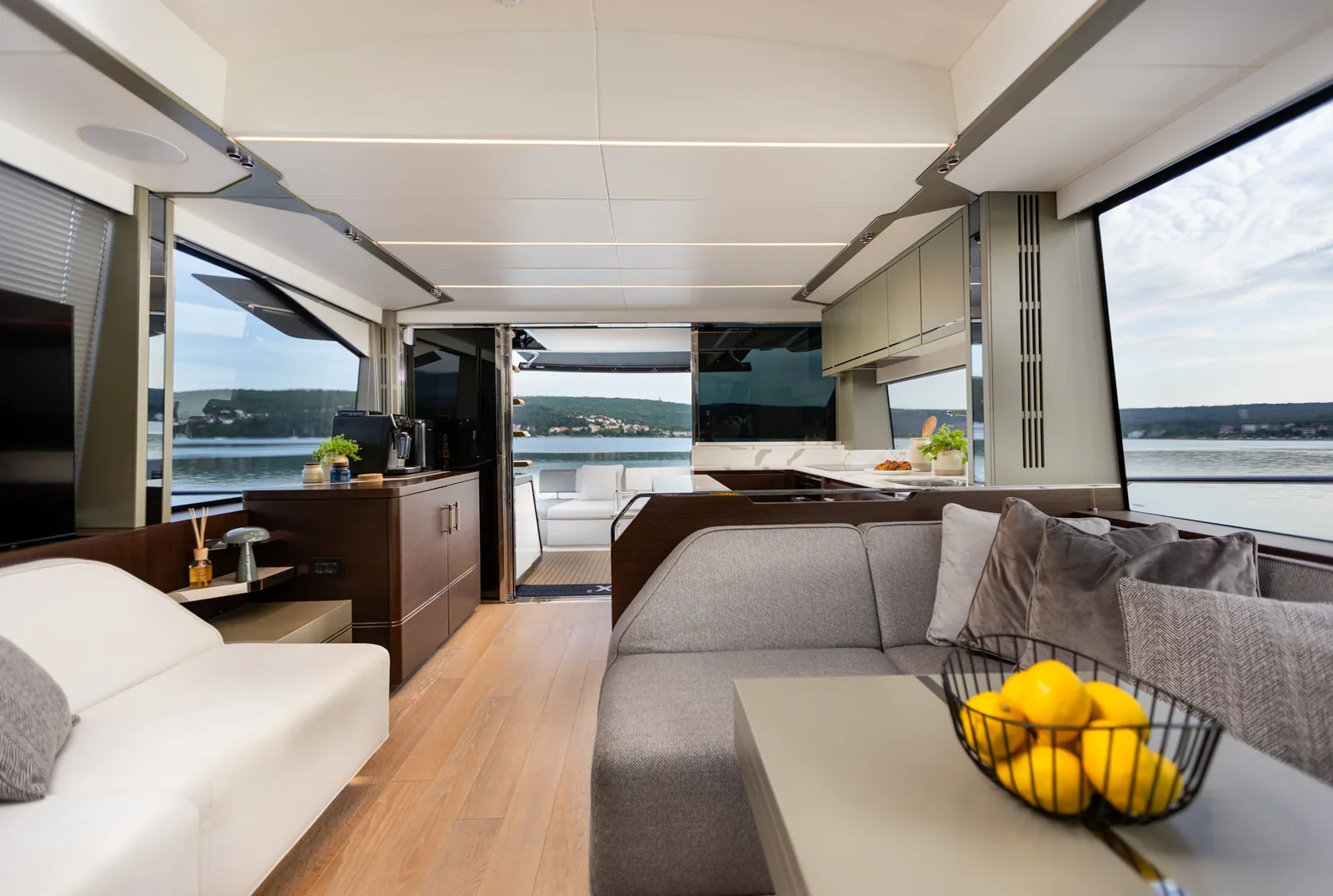 Yacht SUNSEEKER 65 - X2 - Foto 1