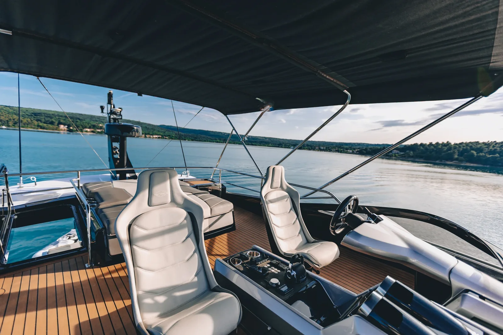 Yacht SUNSEEKER 65 - X2 - Foto 1