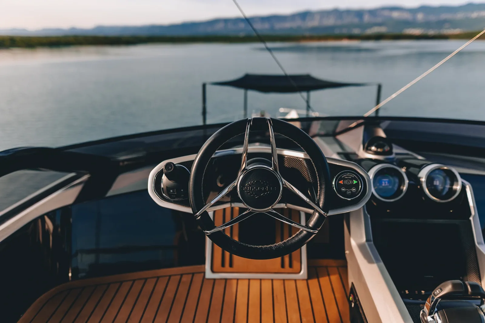 Yacht SUNSEEKER 65 - X2 - Foto 1