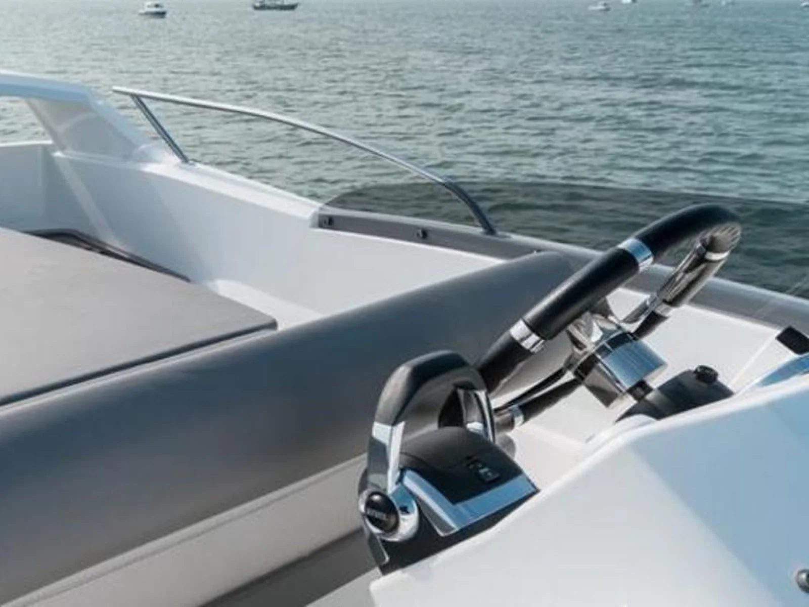 Yacht BENETEAU Antares 30 fly - Lumar - Foto 1