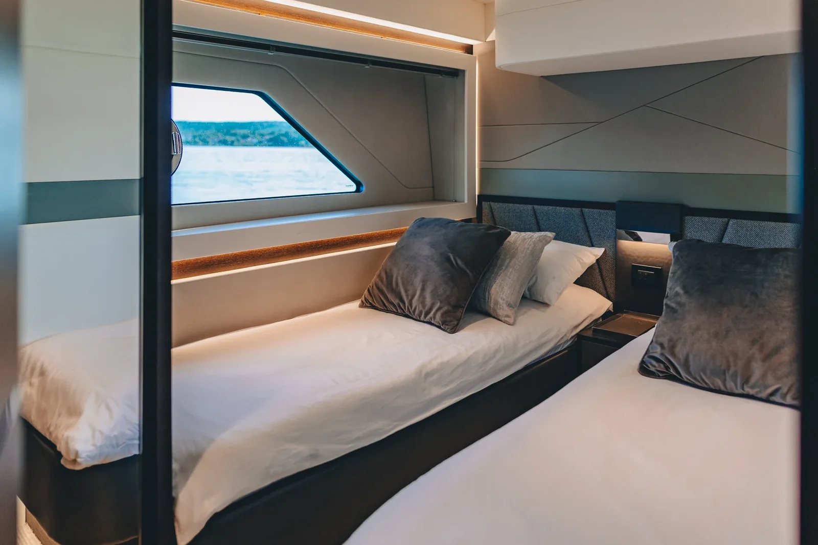 Yacht SUNSEEKER 65 - X2 - Foto 1