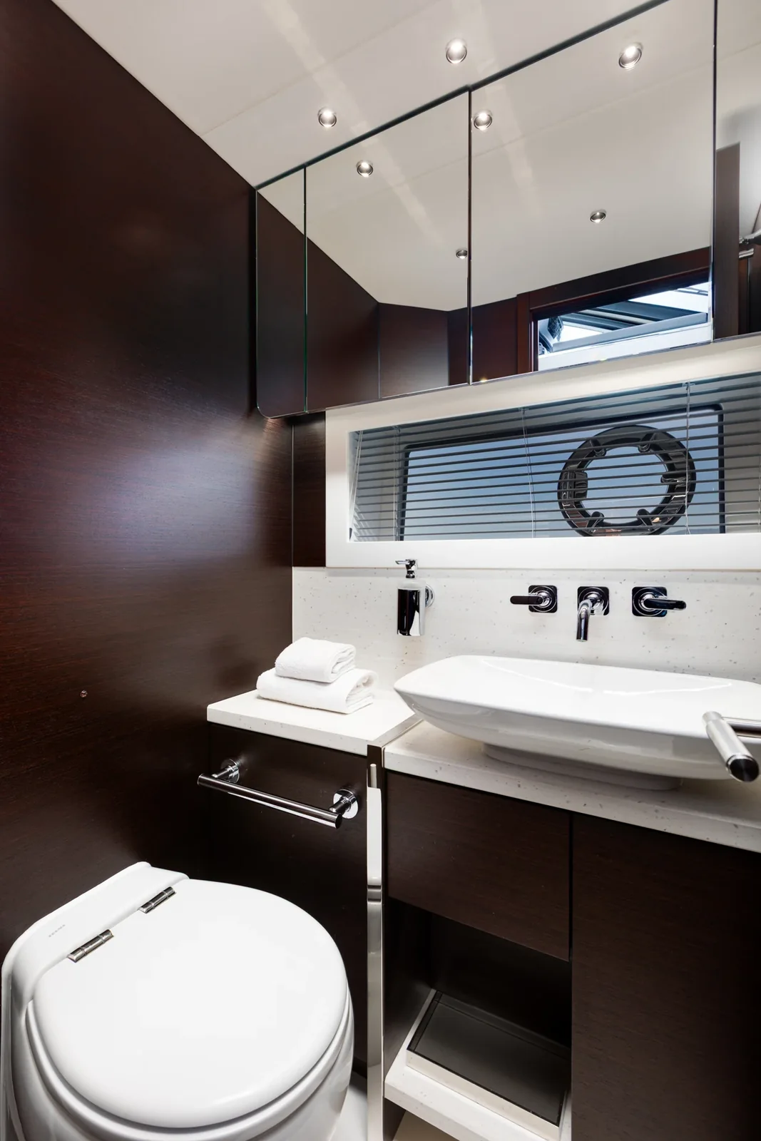 Yacht SUNSEEKER 65 - X2 - Foto 1