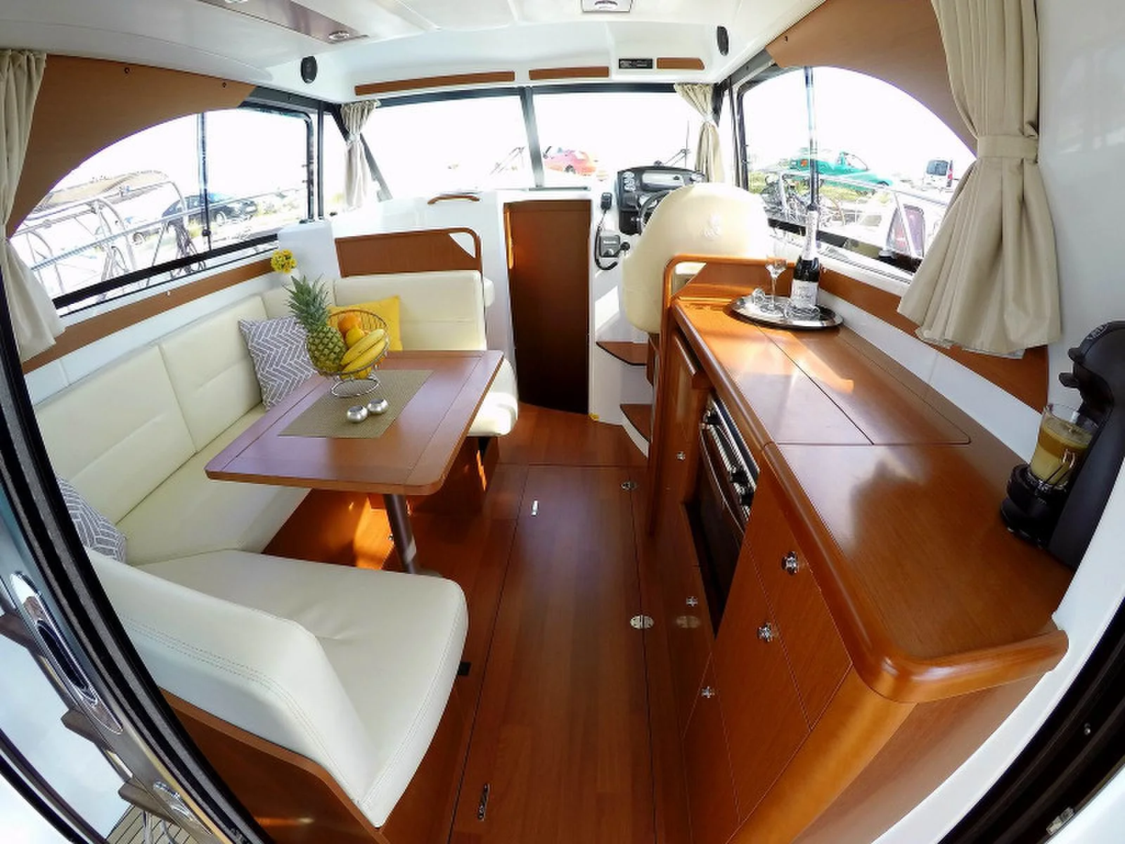 Yacht BENETEAU Antares 30 fly - Lumar - Foto 1