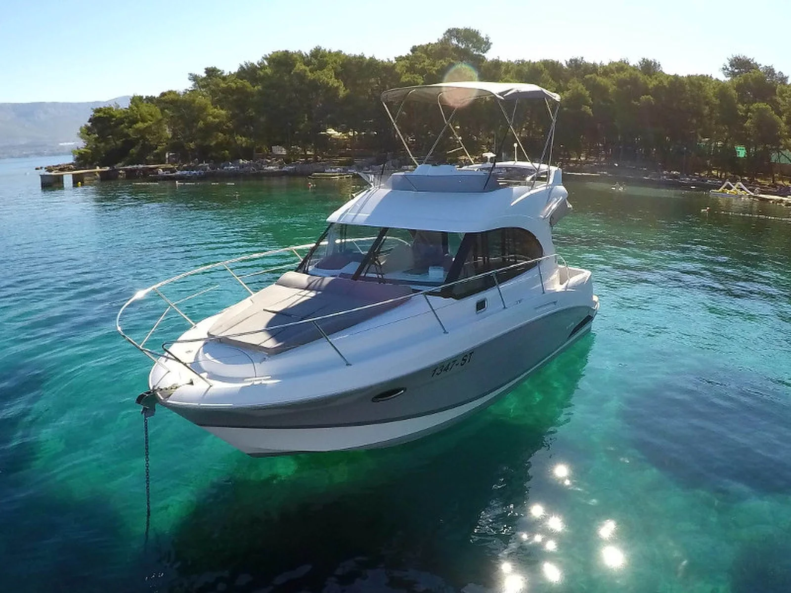 Yacht BENETEAU Antares 30 fly - Lumar - Foto 1