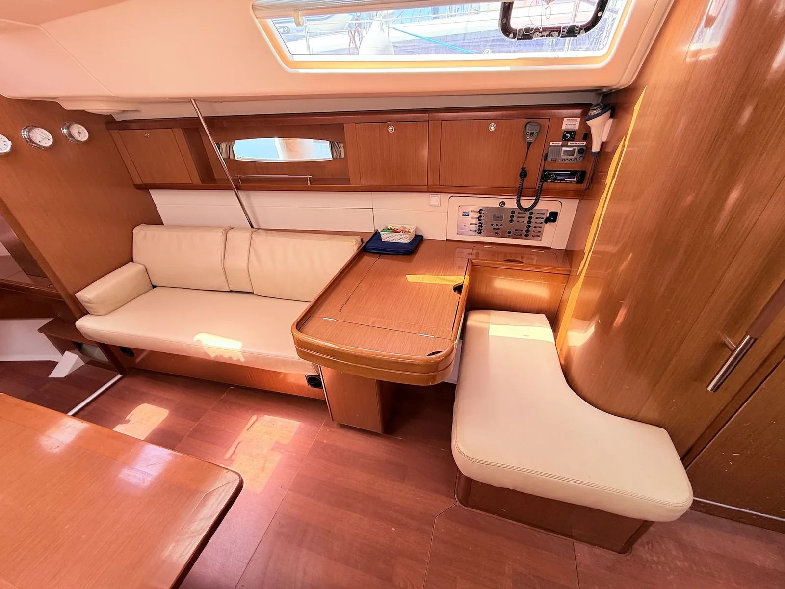 Yacht BENETEAU Oceanis 46 - Juliette - Foto 11