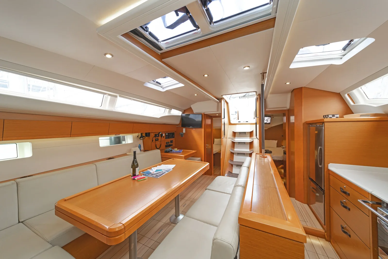 Yacht JEANNEAU 54 - Scorpius - Foto 1
