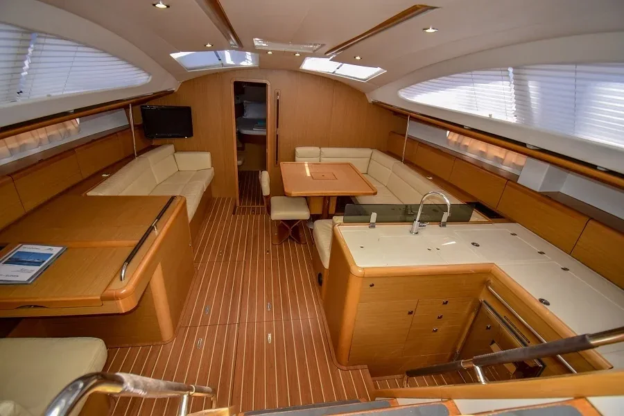 Yacht JEANNEAU Sun Odyssey 50 DS - Eleven - Foto 1