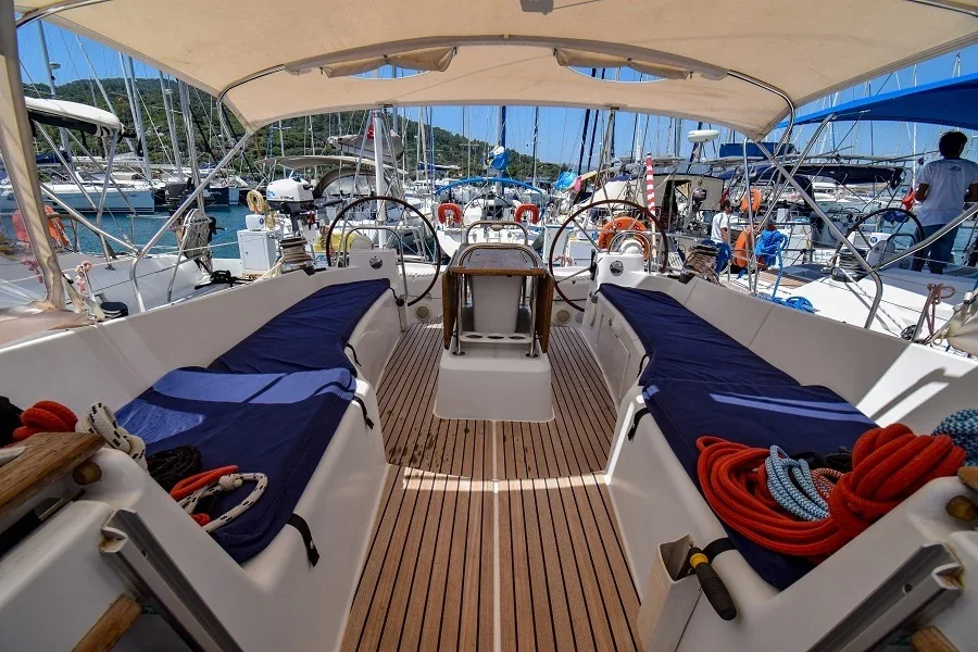Yacht JEANNEAU Sun Odyssey 50 DS - Eleven - Foto 1