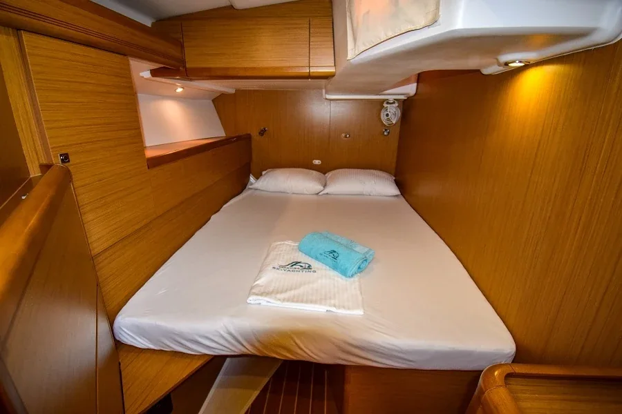Yacht JEANNEAU Sun Odyssey 50 DS - Eleven - Foto 1