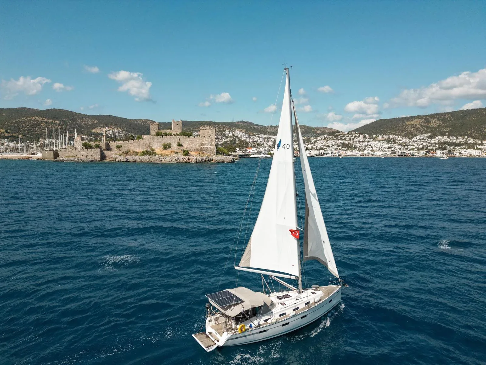 Yacht BAVARIA Cruiser 40 - Spark - Foto 1