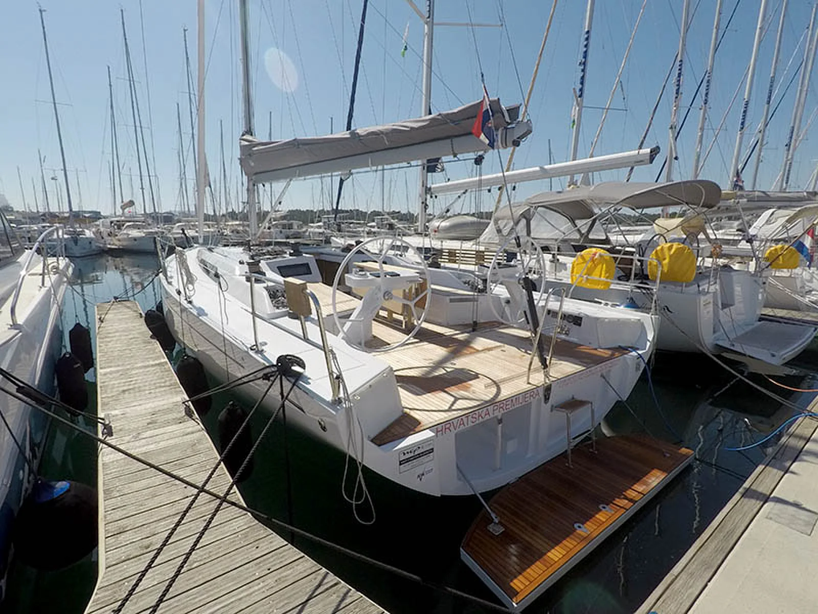 Yacht GRAND SOLEIL 44 Performance - Sportski Vuk 44 - Foto 1