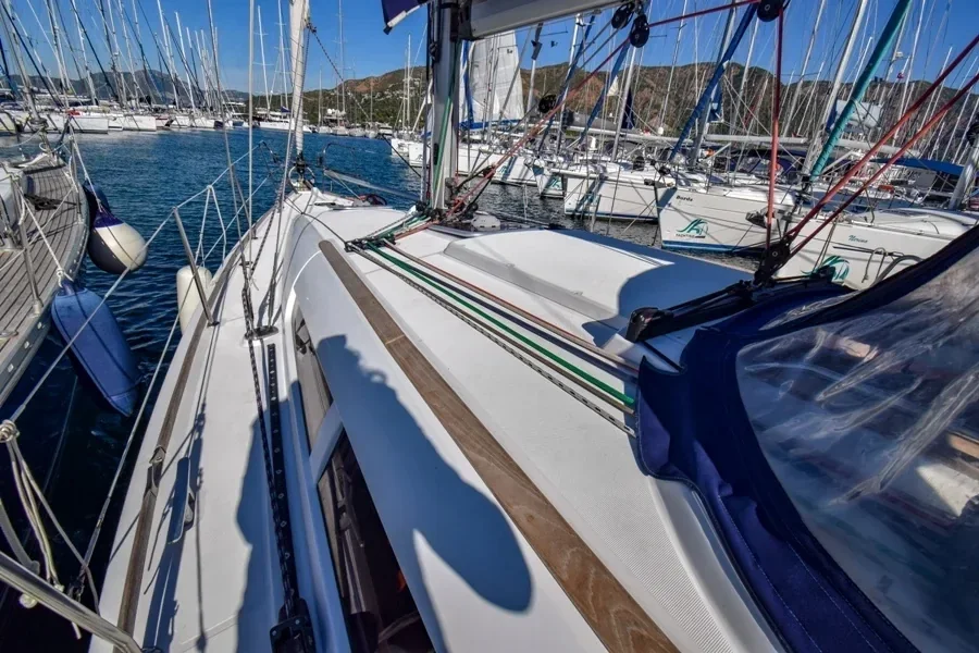 Yacht JEANNEAU Sun Odyssey 36 i - Schnecke - Foto 1