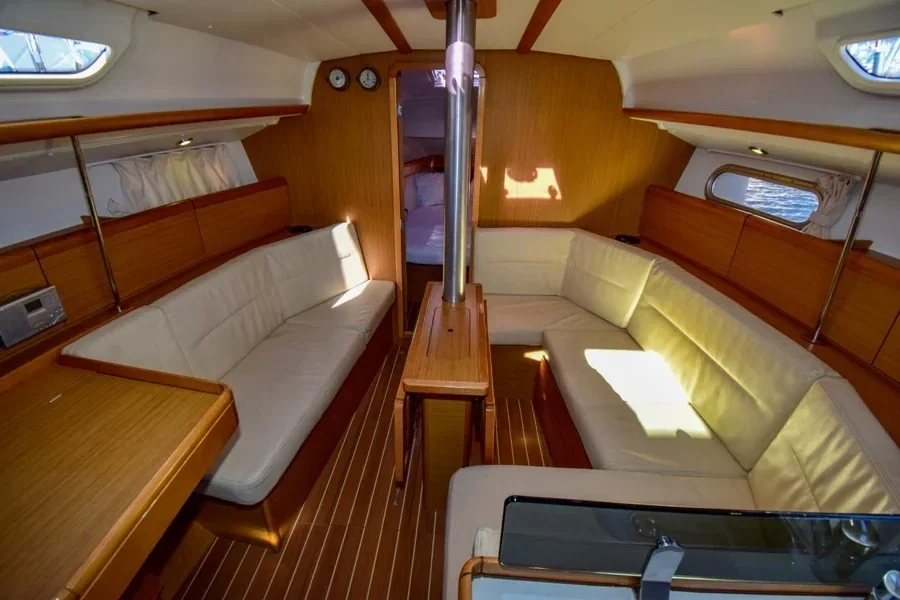 Yacht JEANNEAU Sun Odyssey 36 i - Schnecke - Foto 1