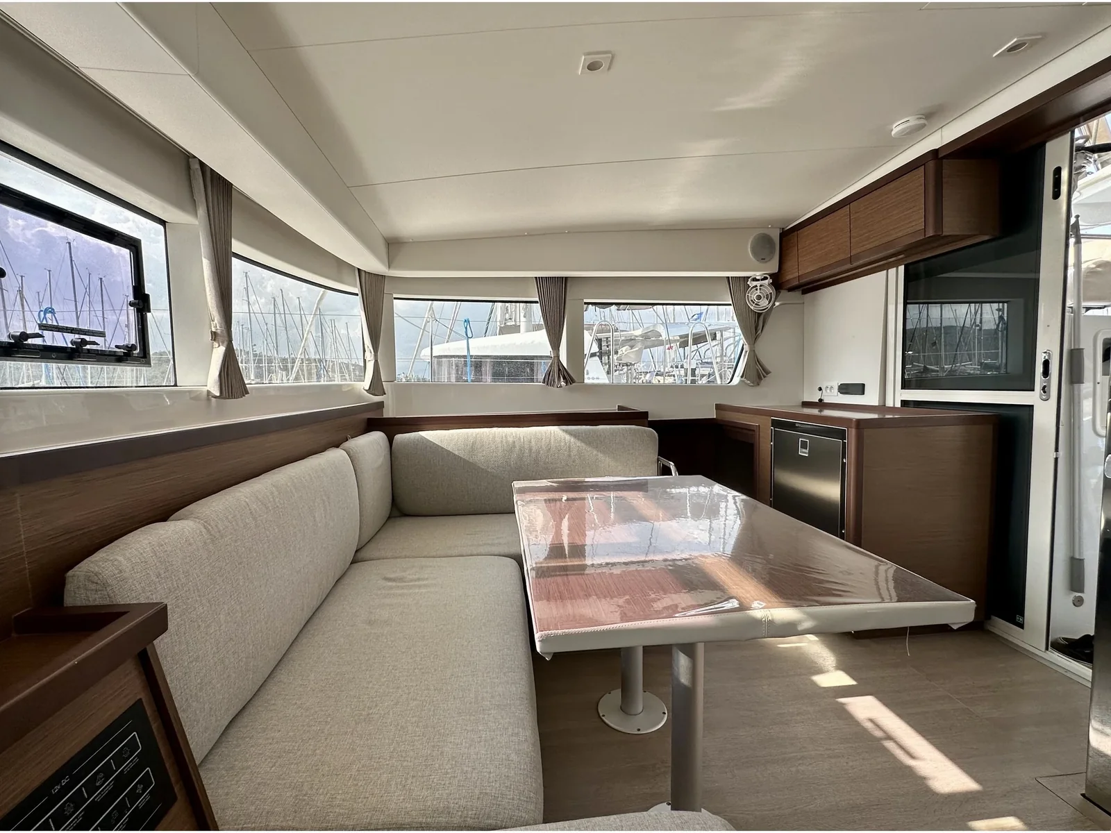 Yacht LAGOON 40 - Sail Castor - Foto 1