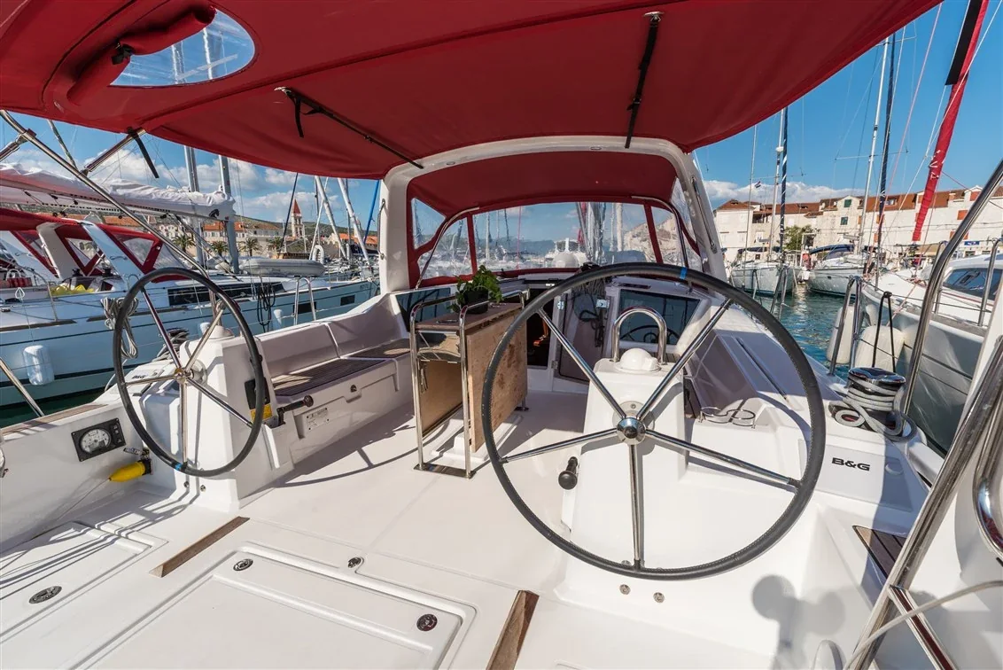 Yacht BENETEAU Oceanis 41.1 - Sparkling - Foto 1