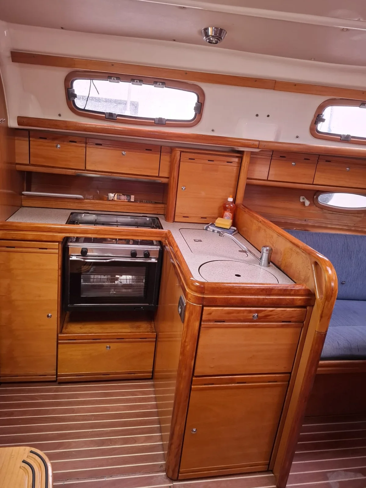 Yacht BAVARIA 33 Cruiser - Kate - Foto 1