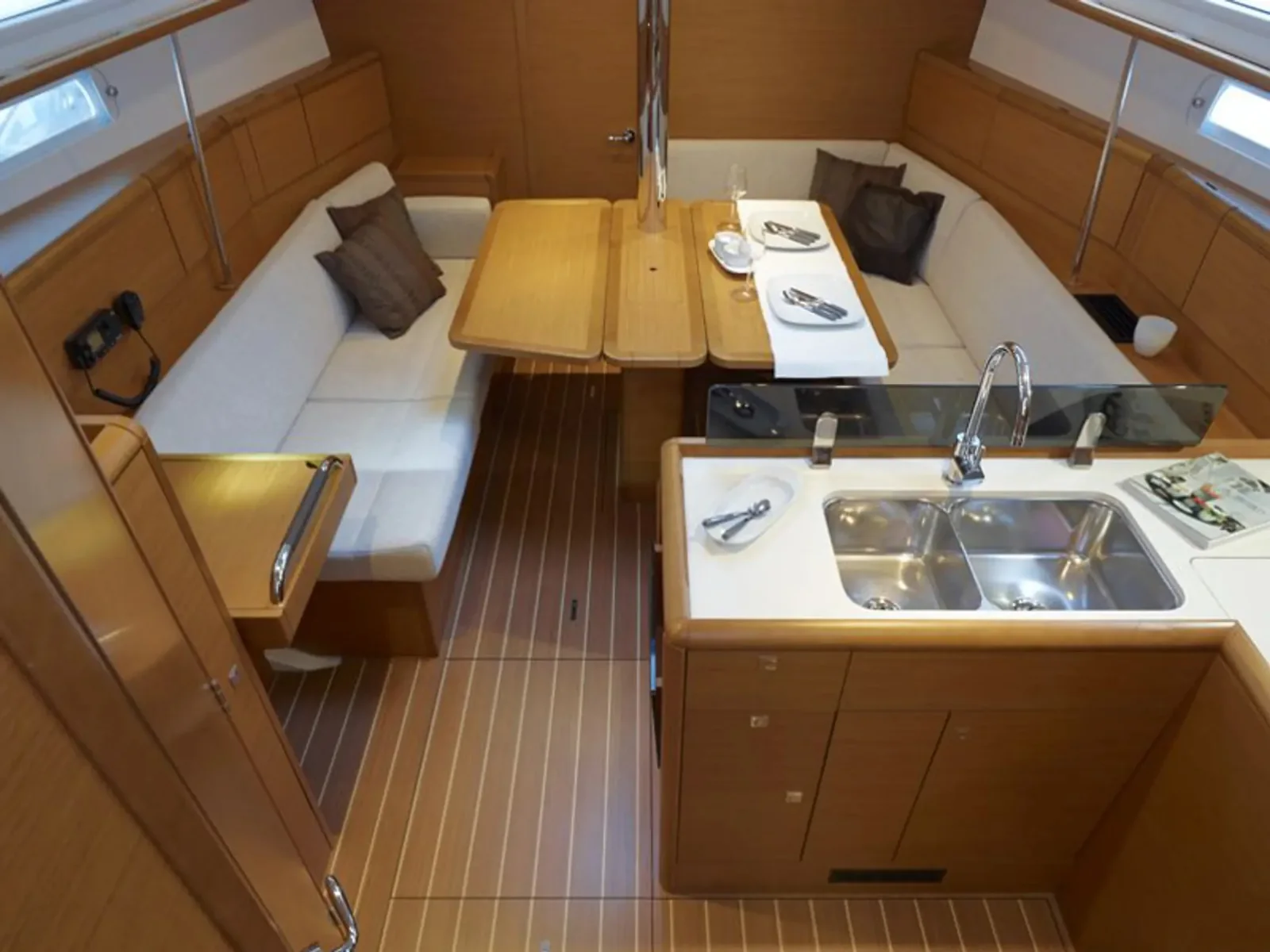 Yacht JEANNEAU Sun Odyssey 389 - Star Fish - Foto 1