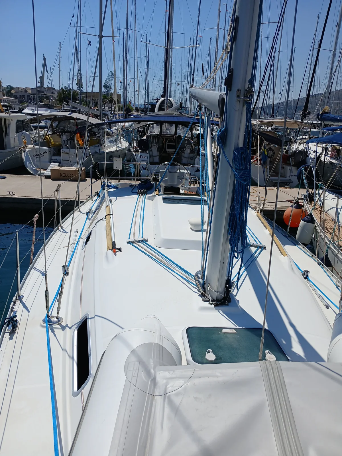 Yacht BENETEAU Oceanis 331 - Grdelin - Foto 1