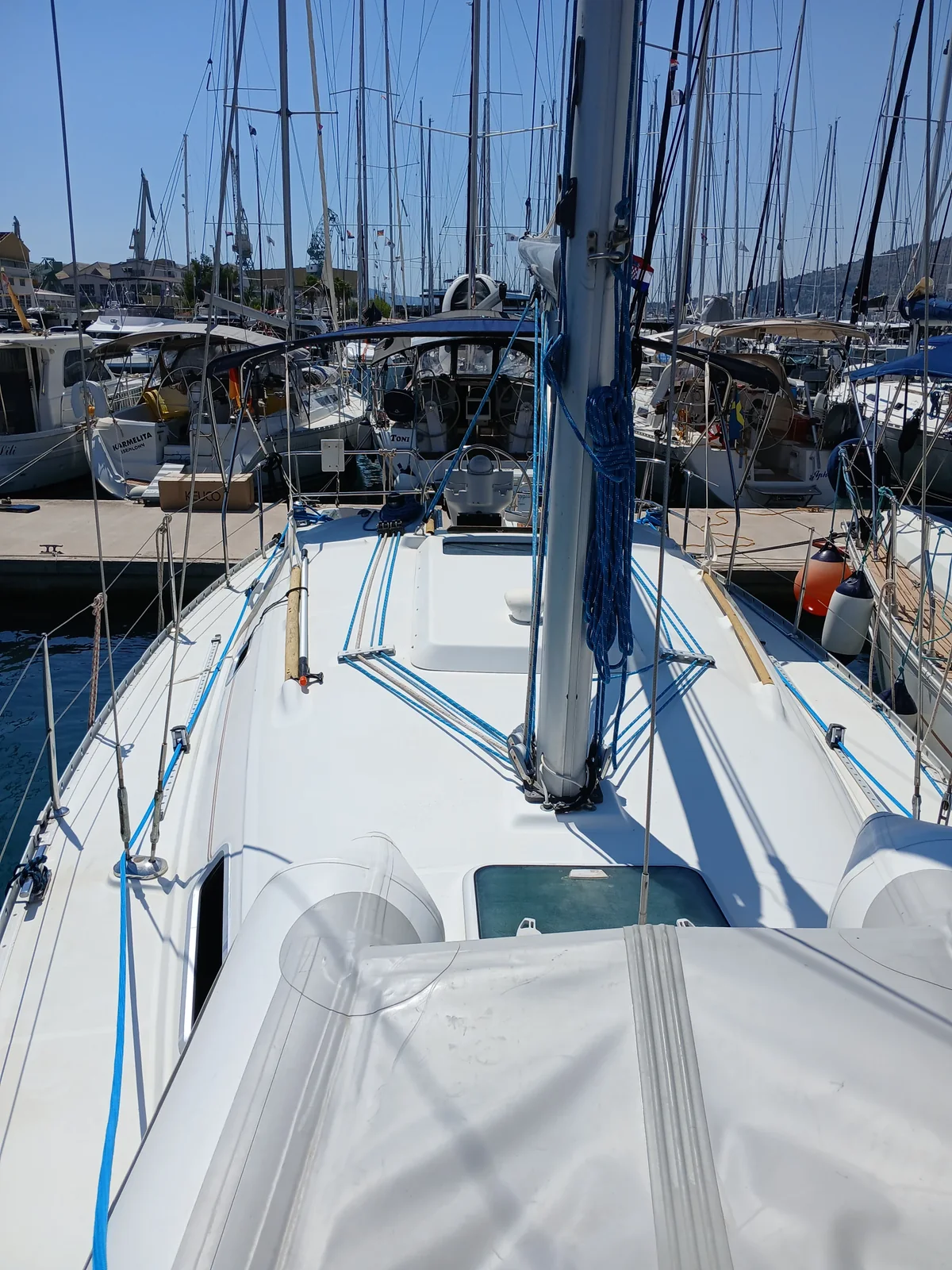 Yacht BENETEAU Oceanis 331 - Grdelin - Foto 1