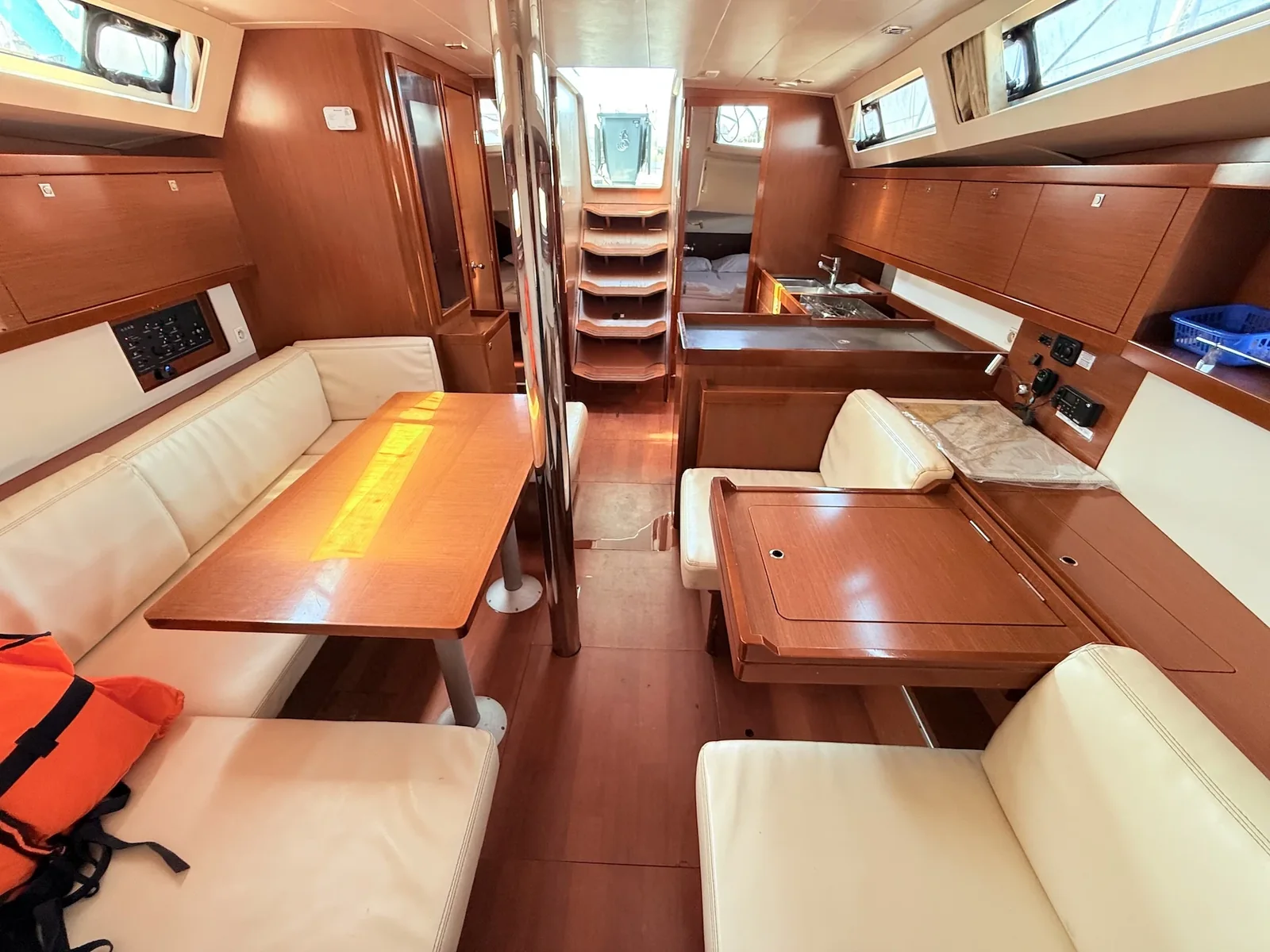 Yacht BENETEAU Oceanis 41 - Slunicko - Foto 12
