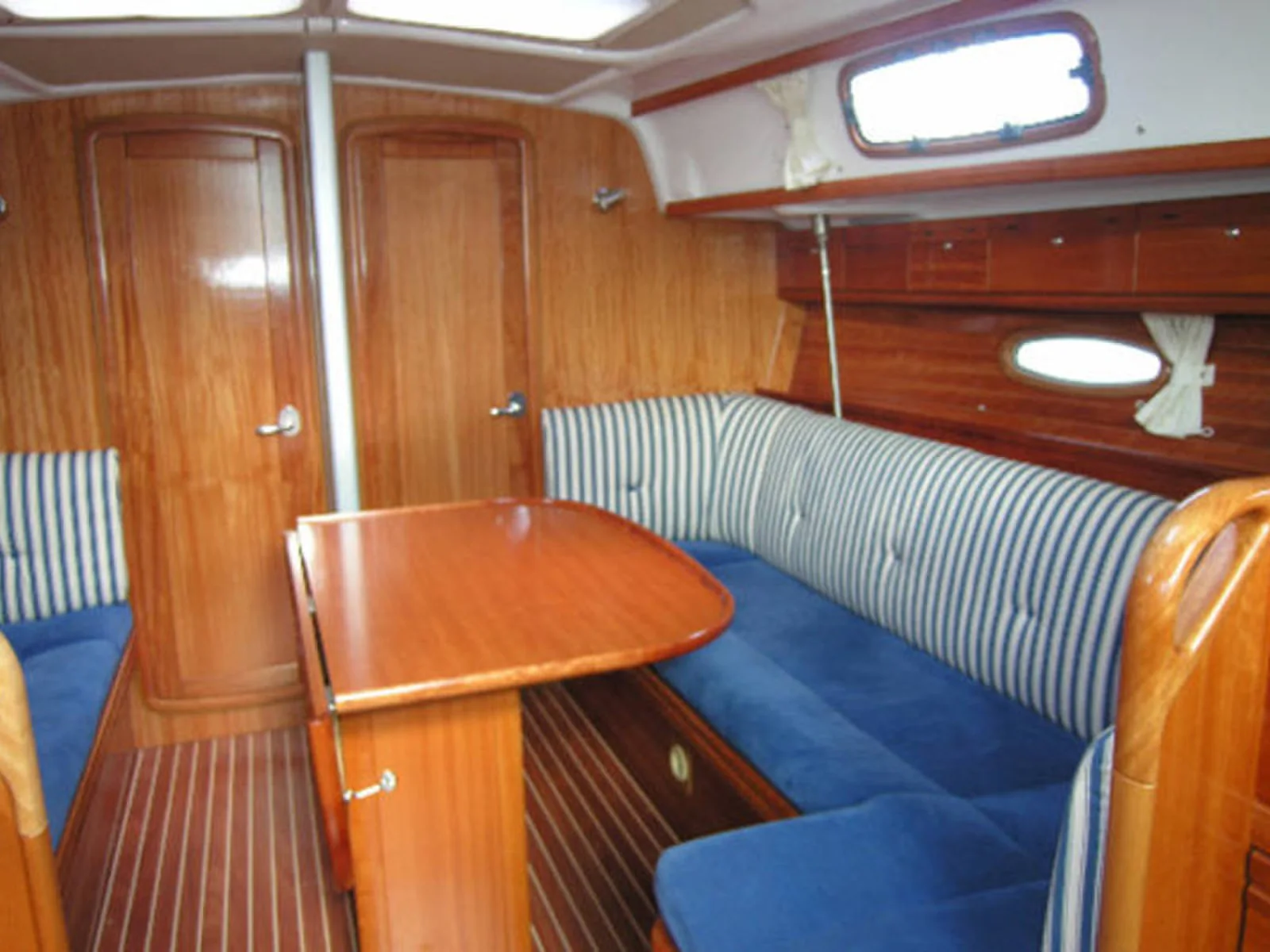 Yacht BAVARIA 37 Cruiser - Cassiopeia - Foto 1