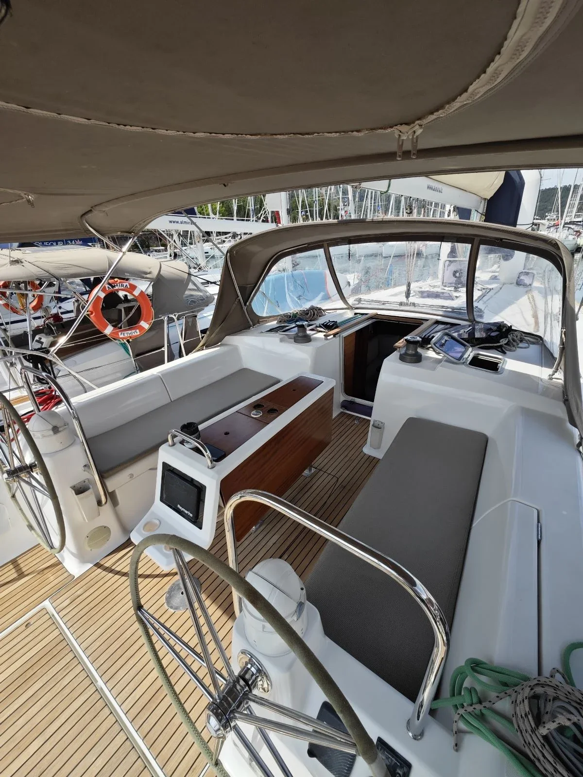 Yacht DUFOUR 450 Grand Large - Grace - Foto 7