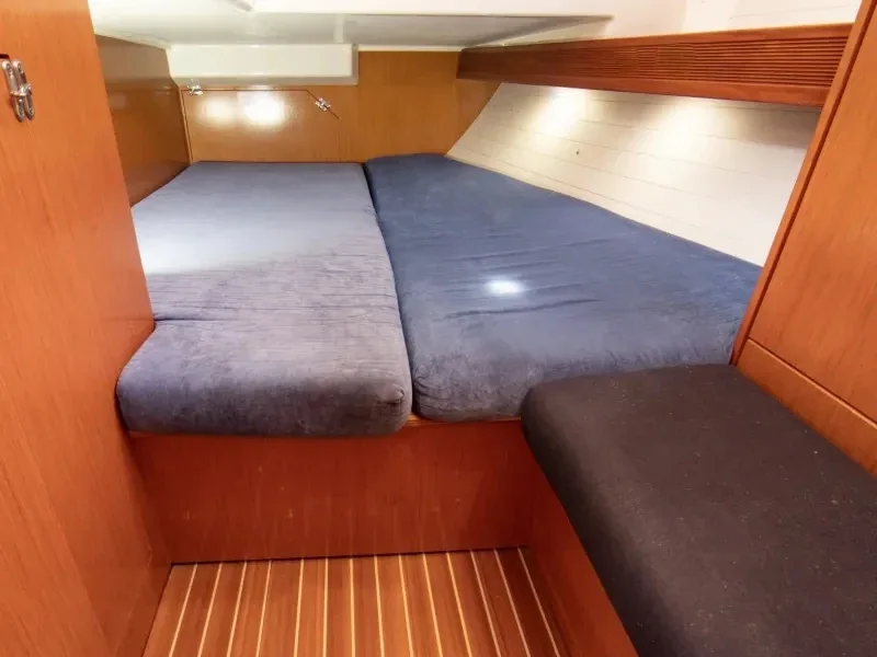 Yacht BAVARIA Cruiser 40 - Vlassis - Foto 1