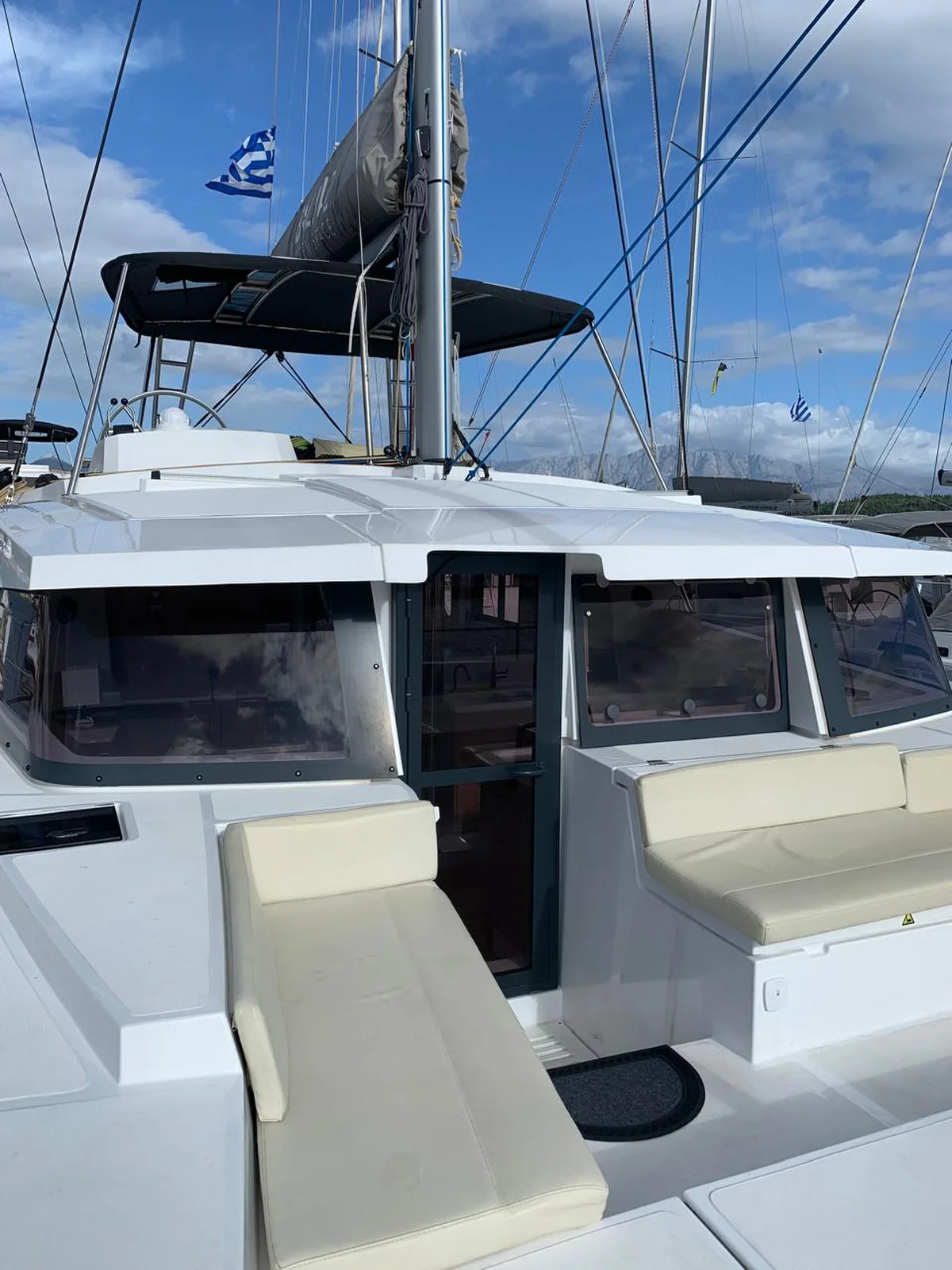 Yacht CATANA Bali 4.2 - My Santa Irini - Foto 1