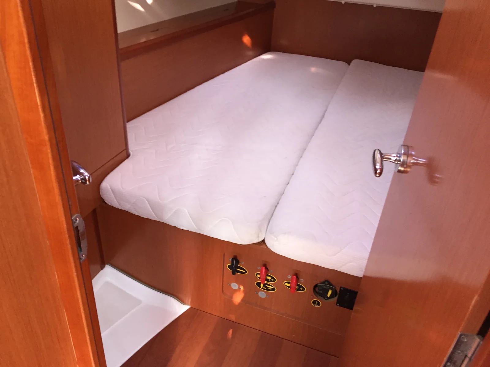 Yacht BENETEAU Oceanis 43 - Little Mermaid - Foto 1