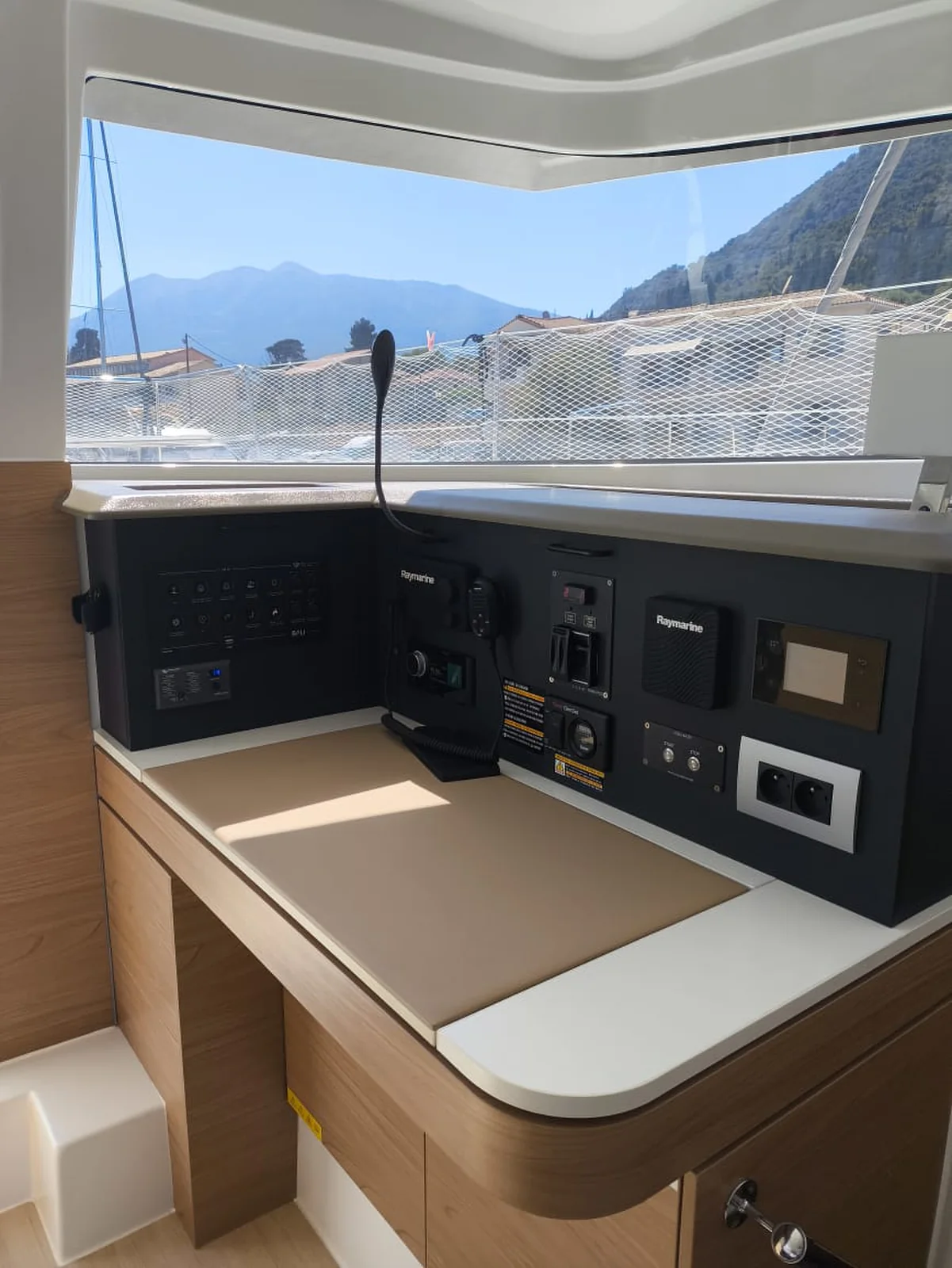 Yacht CATANA Bali 4.2 - My Santa Irini - Foto 1