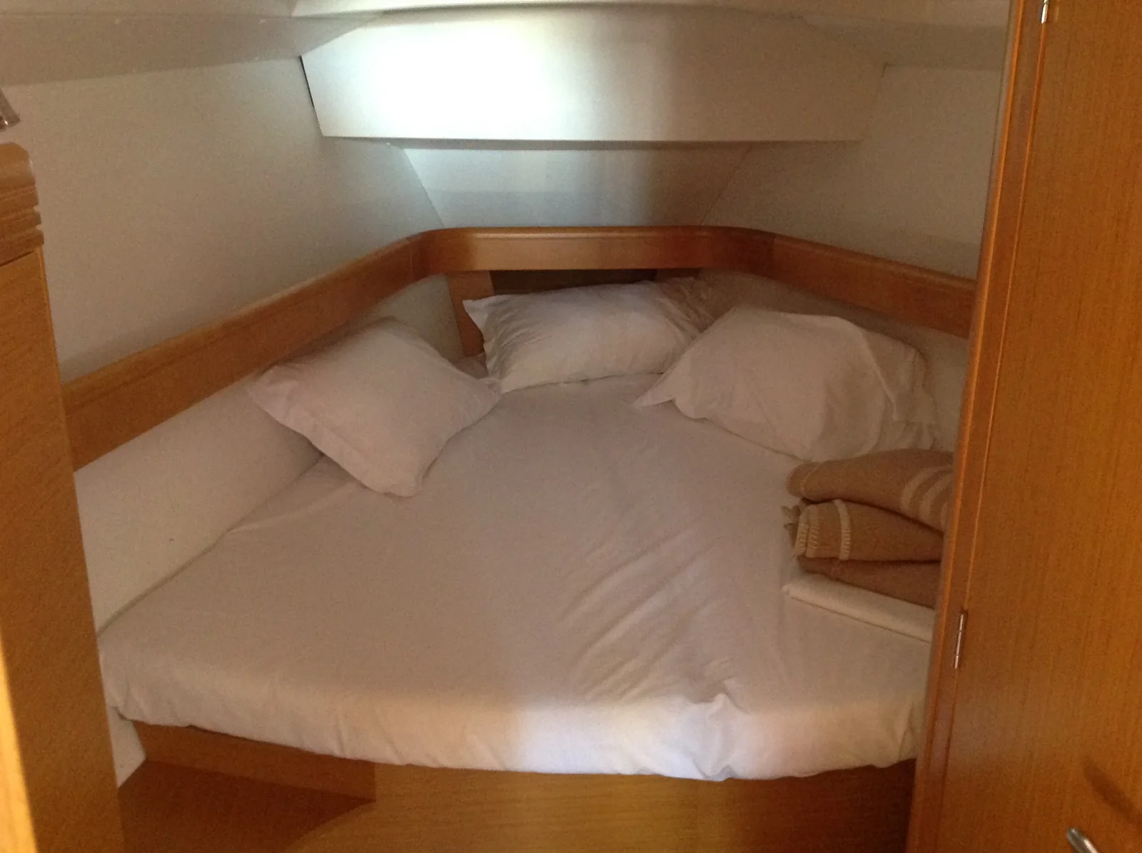 Yacht JEANNEAU Sun Odyssey 42i - Gemini