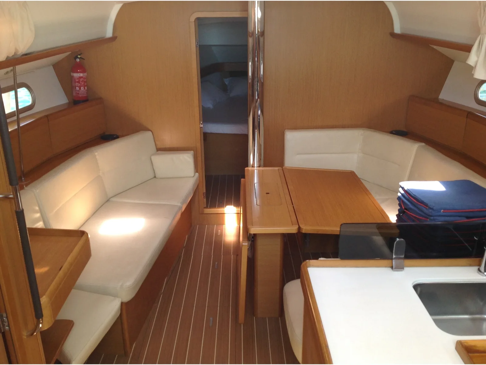 Yacht JEANNEAU Sun Odyssey 42i - Gemini - Foto 1