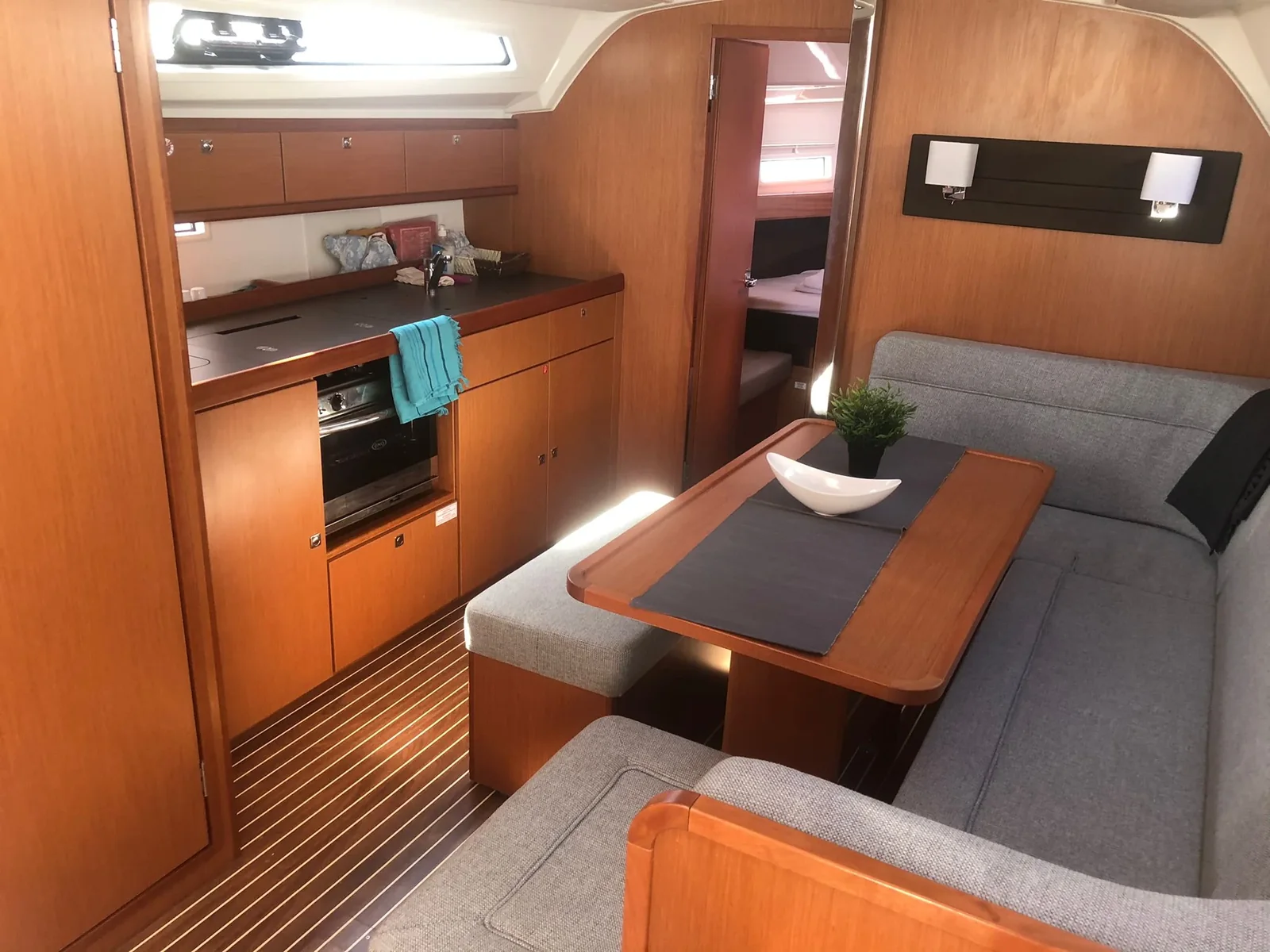 Yacht BAVARIA Cruiser 41 - Northberry - Foto 1