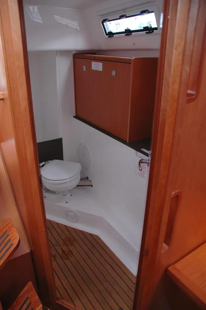 Yacht BAVARIA Cruiser 33 - Kleeia - Foto 1