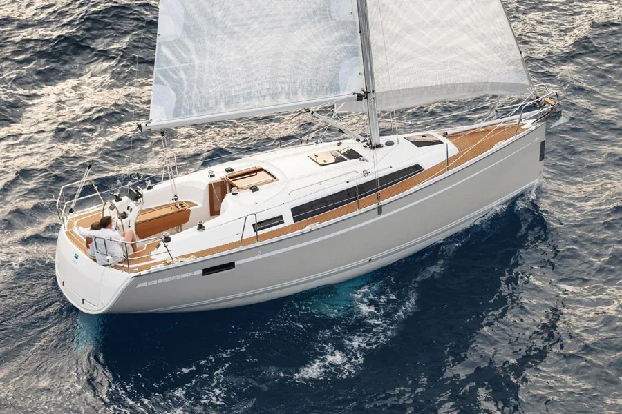 Yacht BAVARIA Cruiser 33 - Kleeia - Foto 1