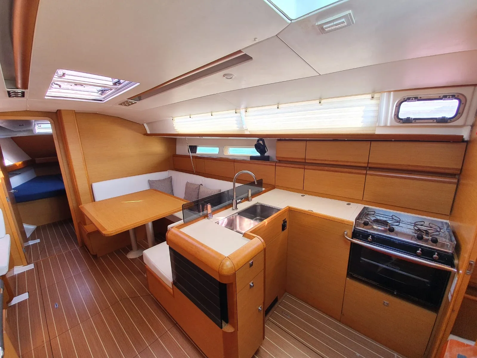 Yacht JEANNEAU Sun Odyssey 409 - Malee - Foto 7