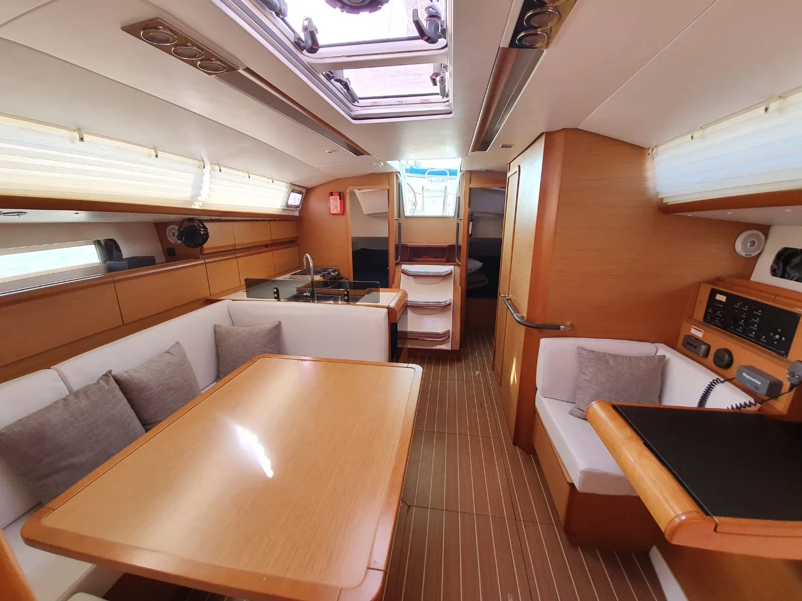 Yacht JEANNEAU Sun Odyssey 409 - Malee - Foto 10