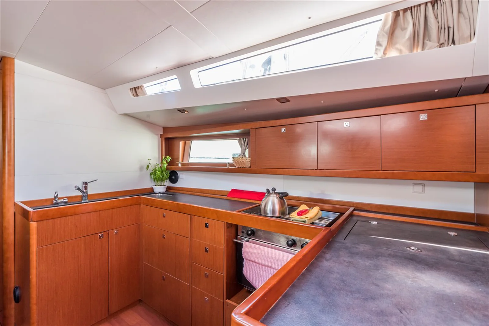 Yacht BENETEAU Oceanis 48 - Ultra Dubrovnik - Foto 1