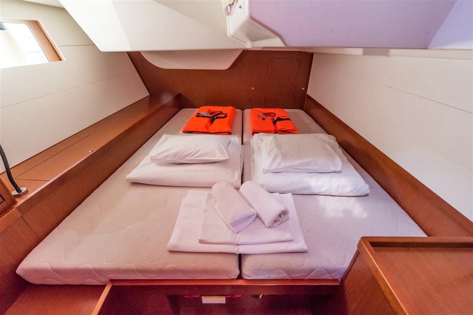 Yacht BENETEAU Oceanis 48 - Ultra Dubrovnik - Foto 1