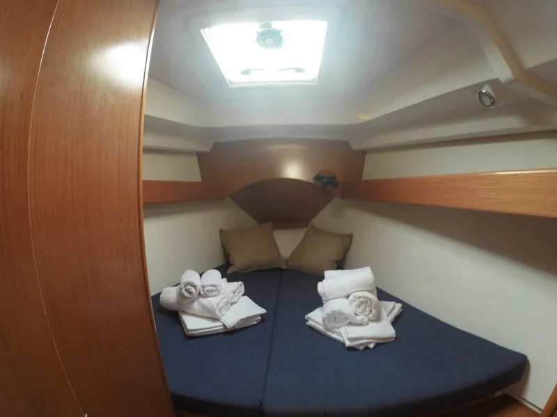 Yacht BENETEAU Cyclades 43.4 - Zephyros - Foto 1