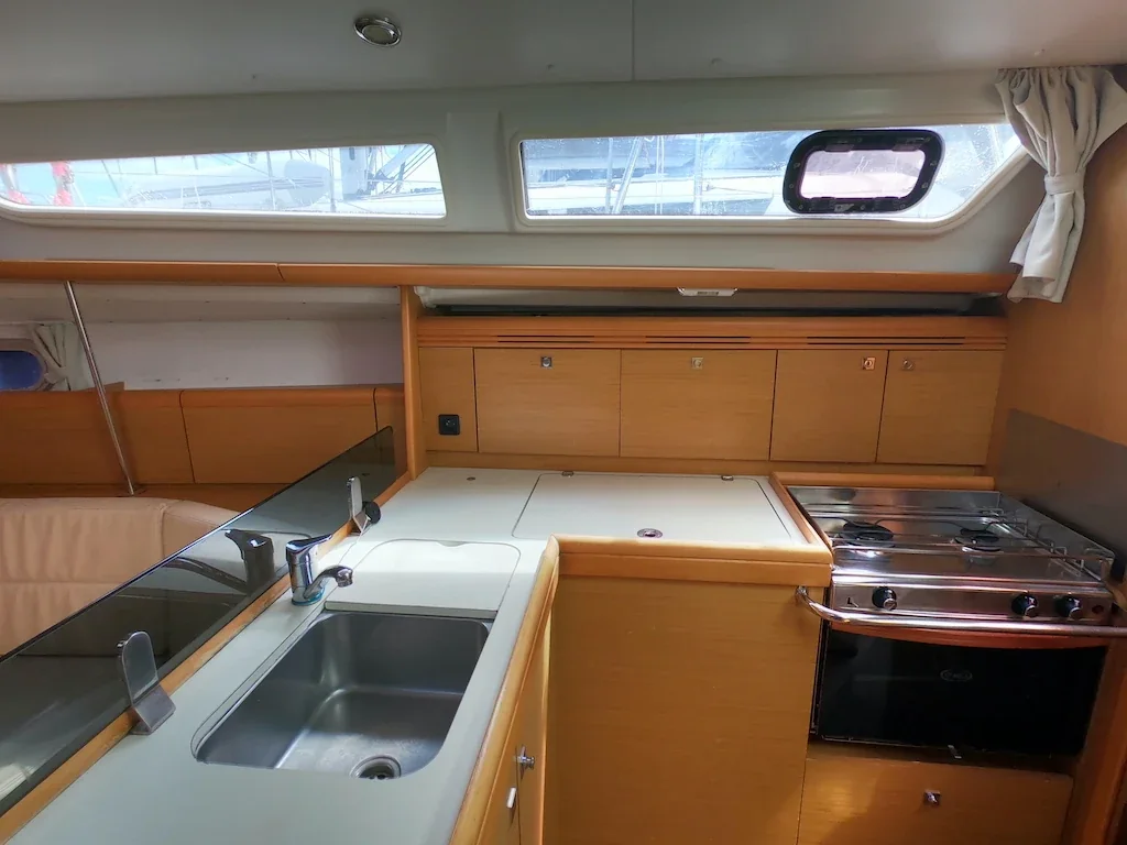 Yacht JEANNEAU Sun Odyssey 36i performance - Bliksem - Foto 1