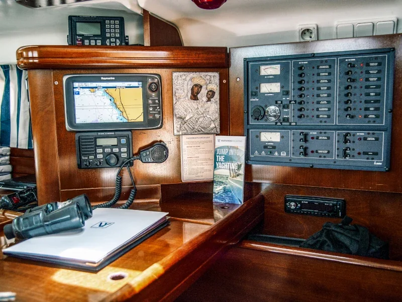 Yacht BENETEAU Oceanis 473 - Vori - Foto 1