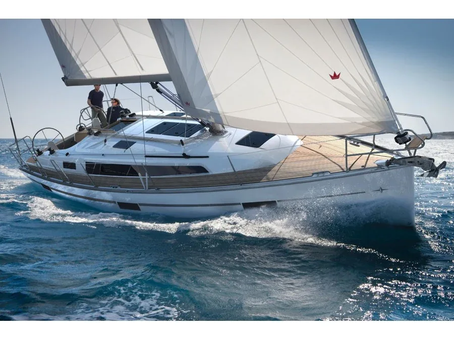 Yacht BAVARIA Cruiser 37 - Gust