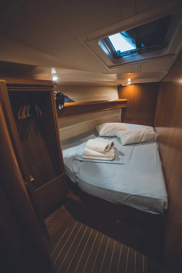 Yacht JEANNEAU Sun Odyssey 49i - Anax