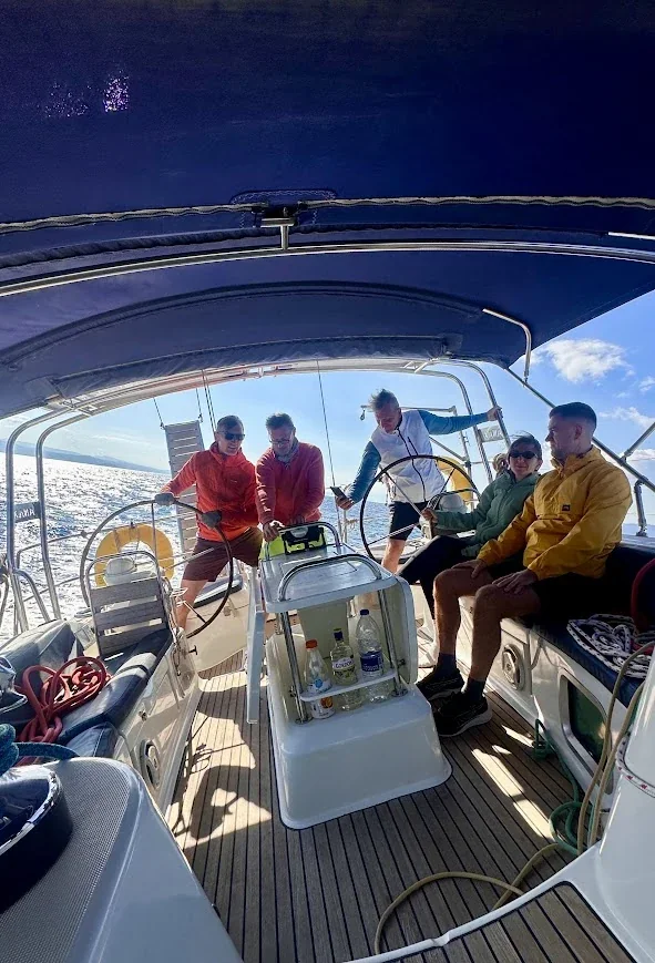 Yacht JEANNEAU Sun Odyssey 49i - Anax - Foto 1