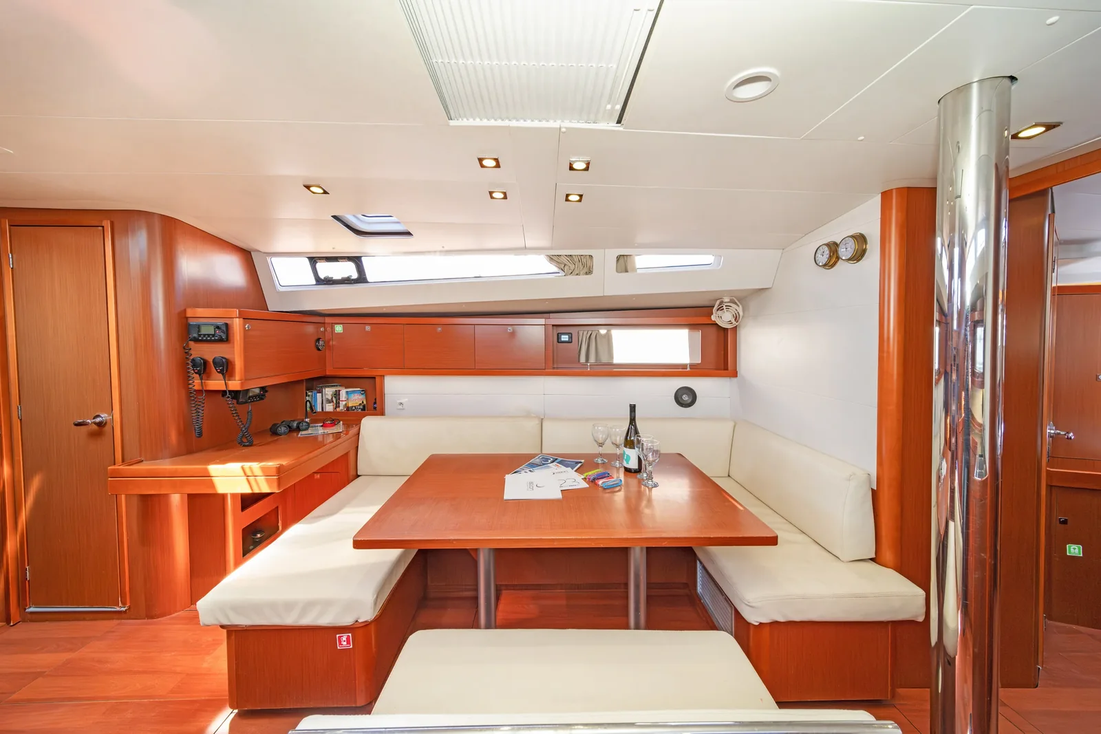 Yacht BENETEAU Oceanis 48 - Jimmy's - Foto 1