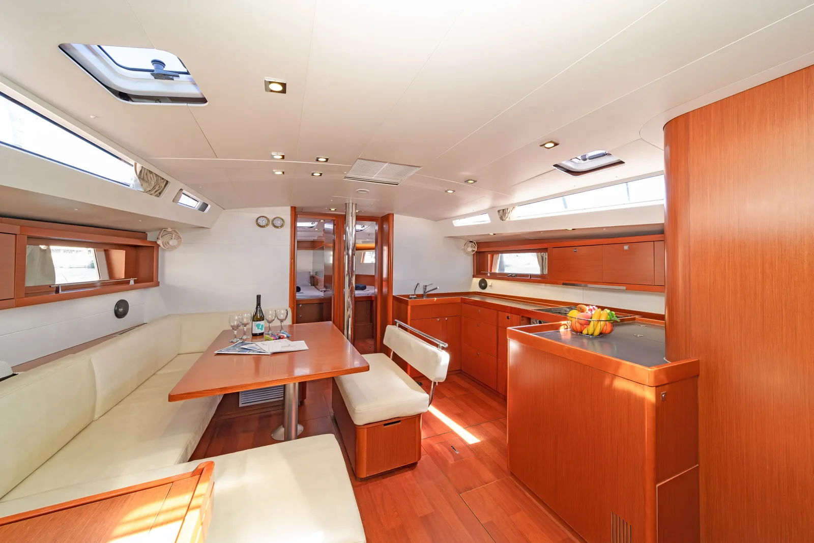 Yacht BENETEAU Oceanis 48 - Jimmy's - Foto 1