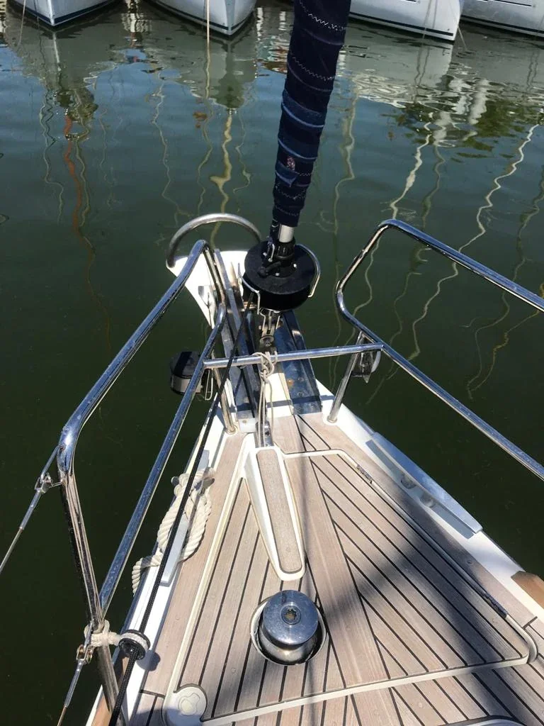 Yacht BENETEAU Oceanis 45 - Alboran Gin Tonic - Foto 1